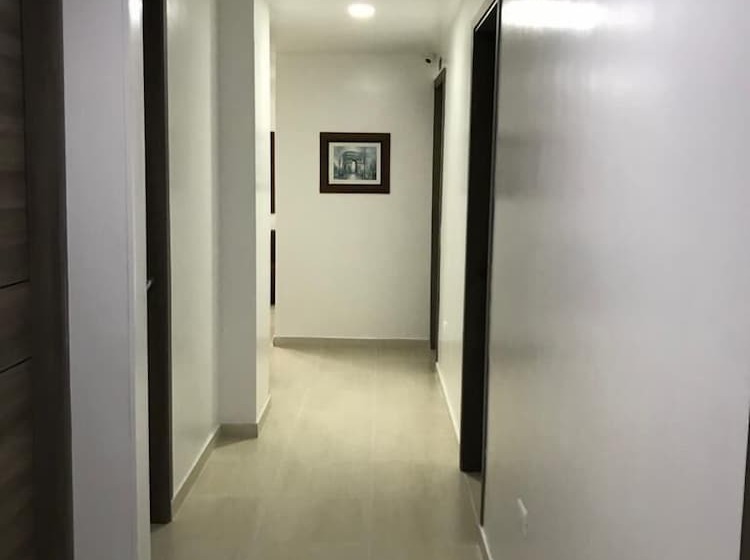 بنسيون Hostal Piedra Del Sol