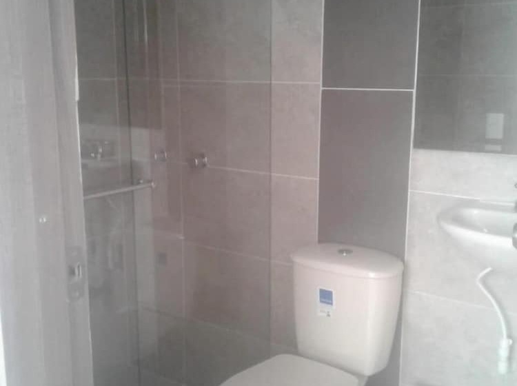 بنسيون Hostal Piedra Del Sol