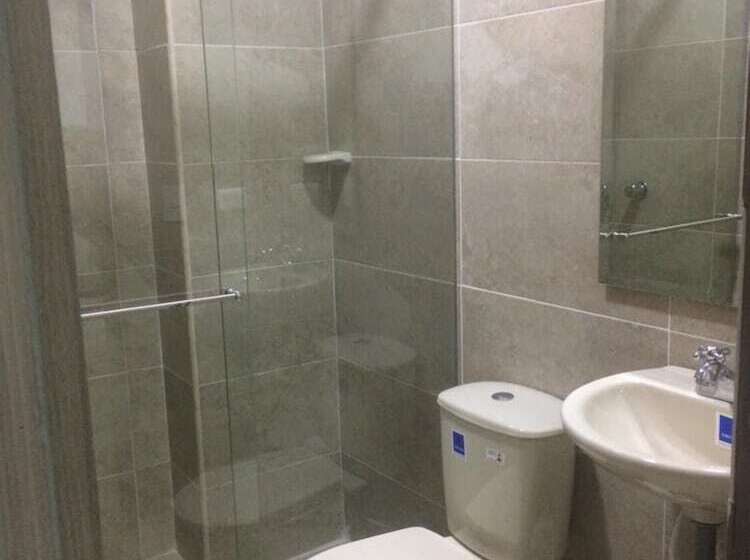 بنسيون Hostal Piedra Del Sol