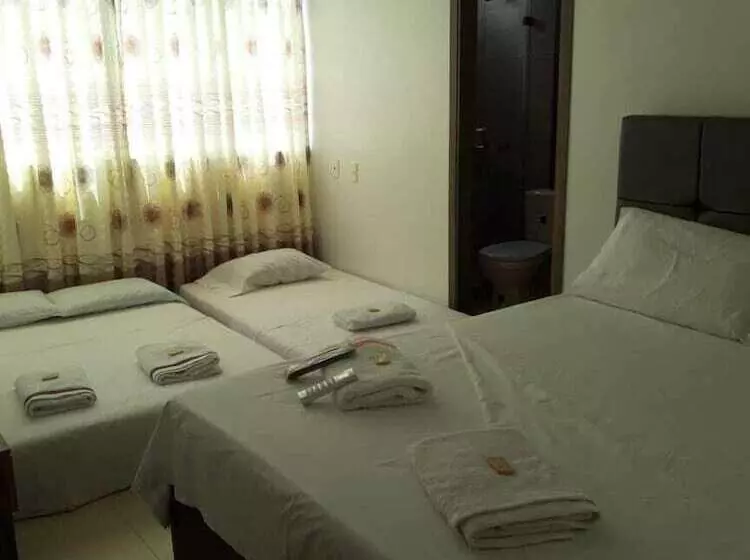 ペンション Hostal Piedra Del Sol
