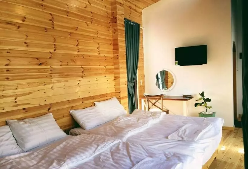 تختخواب و صبحانه An An House   Hostel