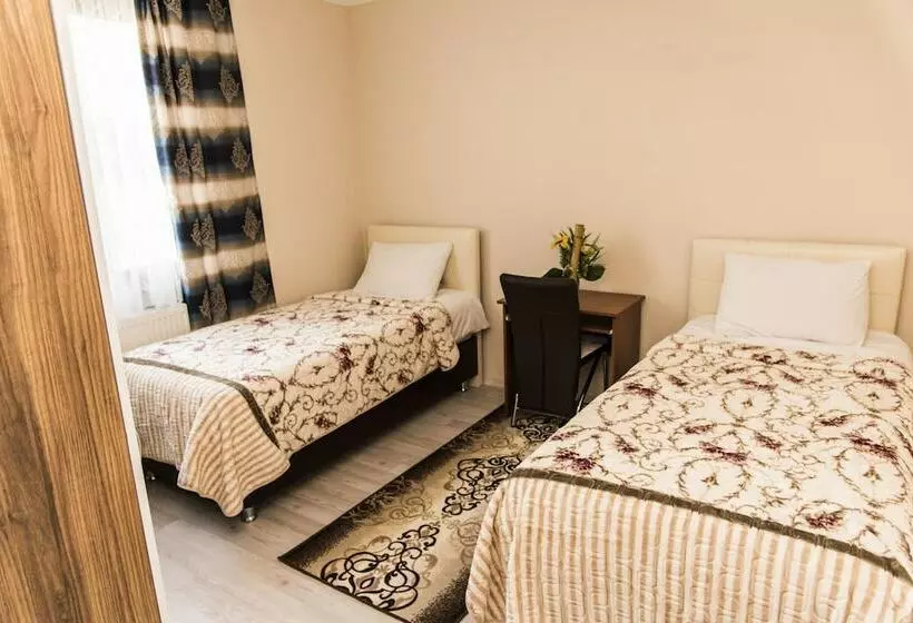 Nazar Suite Apart