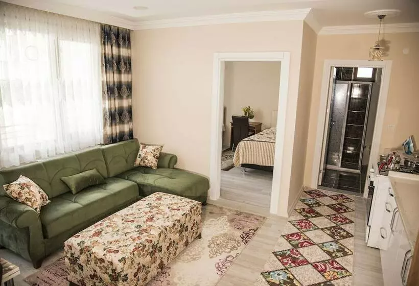 Nazar Suite Apart