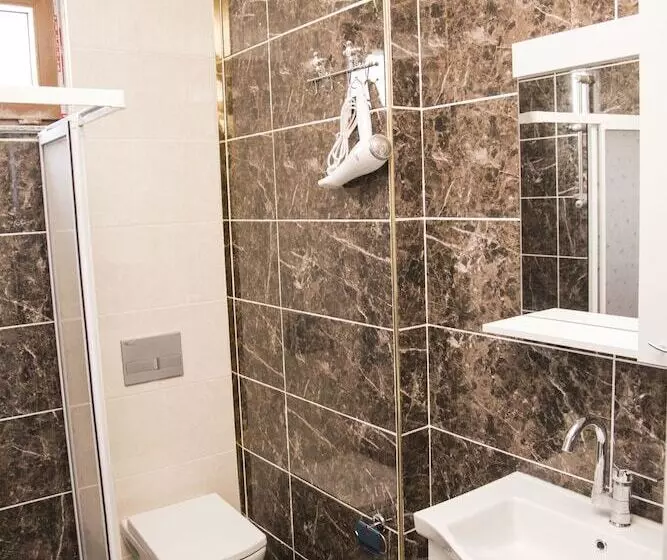 Nazar Suite Apart