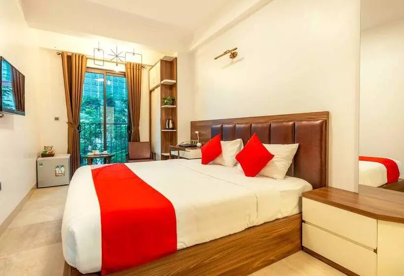 Westlake Tay Ho Hotel 696 Lạc Long Quân
