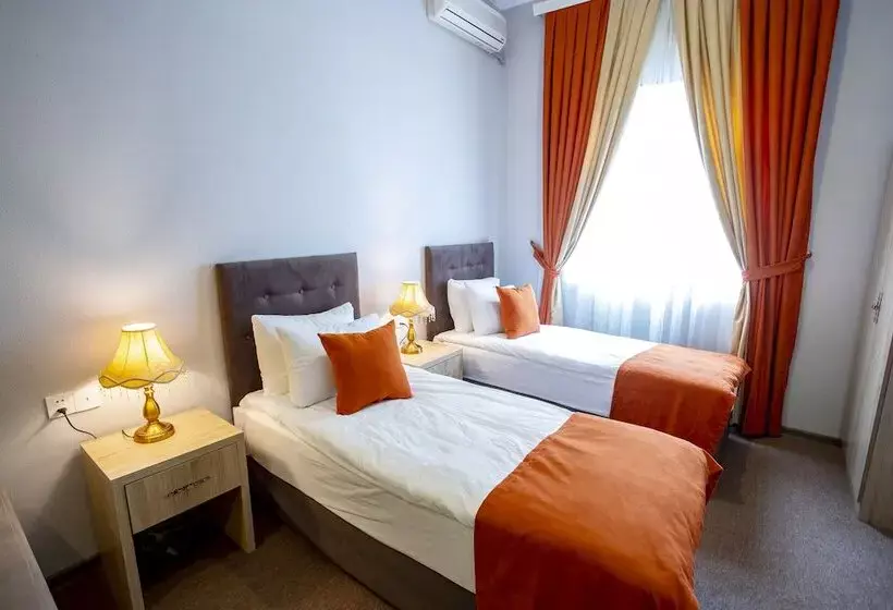 Hotelli La Casa Nizami
