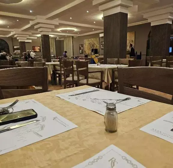 هتل Rs Hôtel Karam Resort