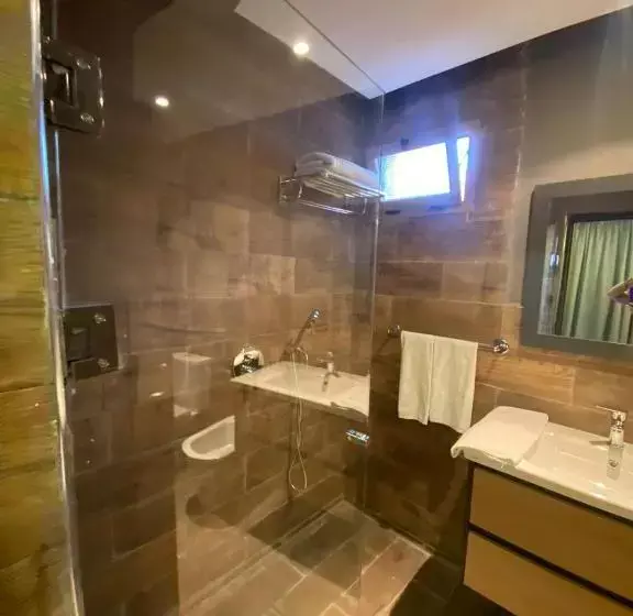 هتل Rs Hôtel Karam Resort