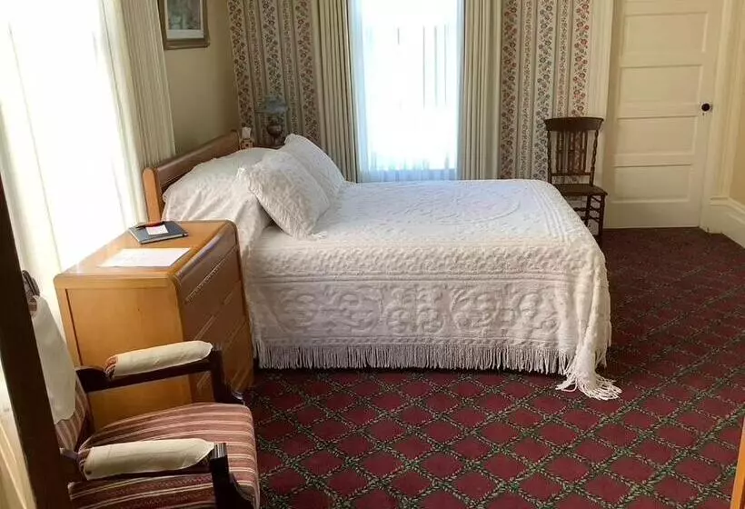 Aamiaismajoitus (B&B) Lodi Hill House