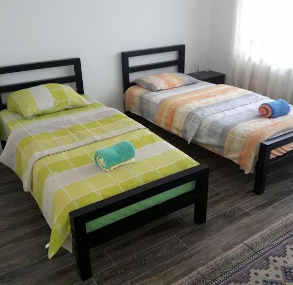 پانسیون Hedonist