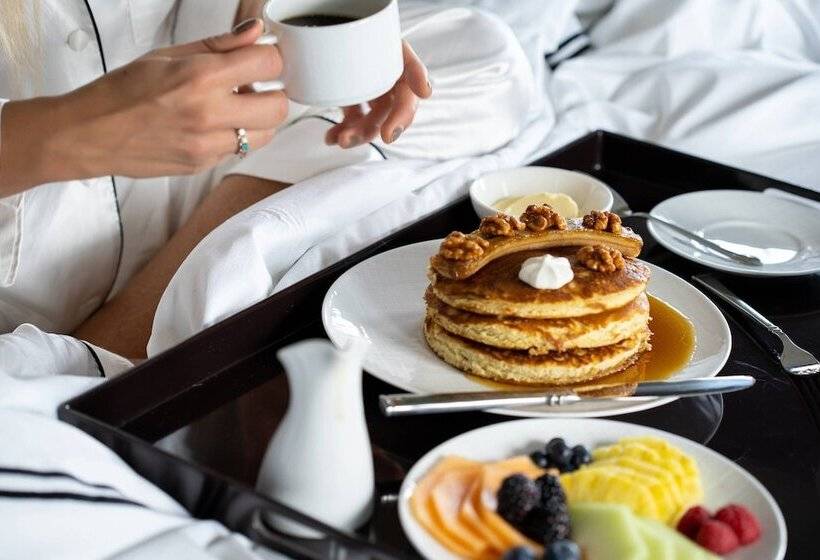 Glass Light Hotel & Gallery, Autograph Collection