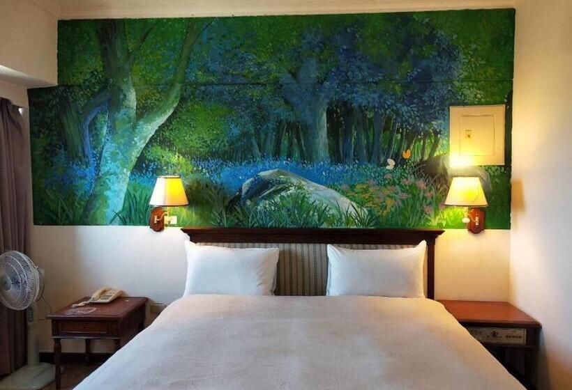 هتل Little Paradise Inn