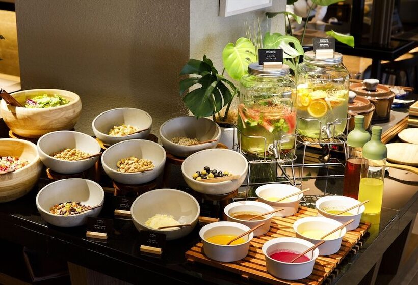 Glamday Style Okinawa Yomitan Hotel & Resort