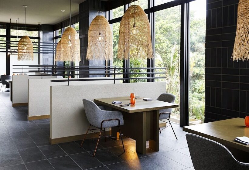 Glamday Style Okinawa Yomitan Hotel & Resort