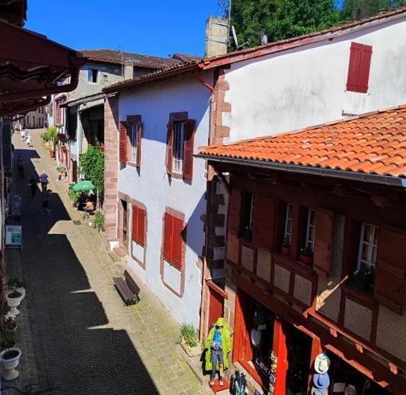 هاستل L Auberge Du Pèlerin St Jean Pied De Port