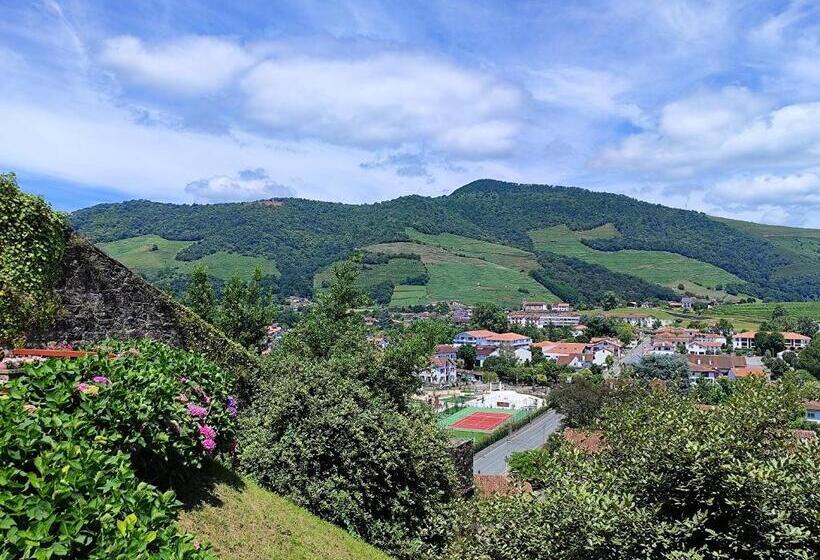هاستل L Auberge Du Pèlerin St Jean Pied De Port