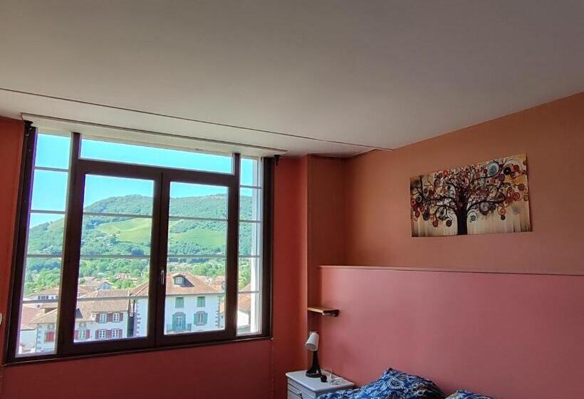 هاستل L Auberge Du Pèlerin St Jean Pied De Port