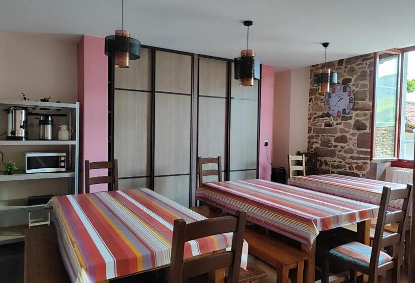 هاستل L Auberge Du Pèlerin St Jean Pied De Port