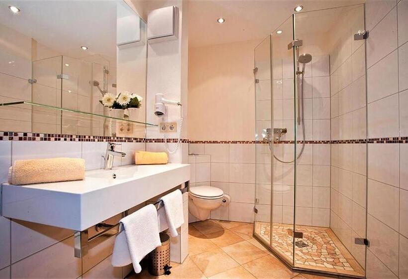 Hotel Am Rehberg Garni