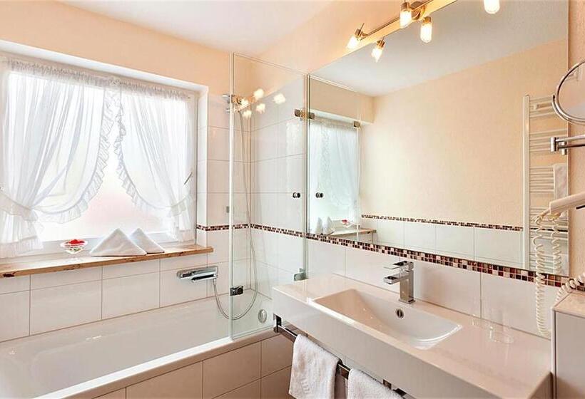 Hotel Am Rehberg Garni