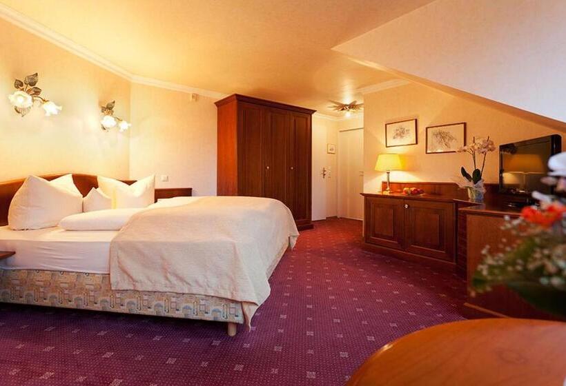 Hotel Am Rehberg Garni