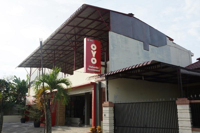 Szálloda Oyo 283 Helvetia Residence