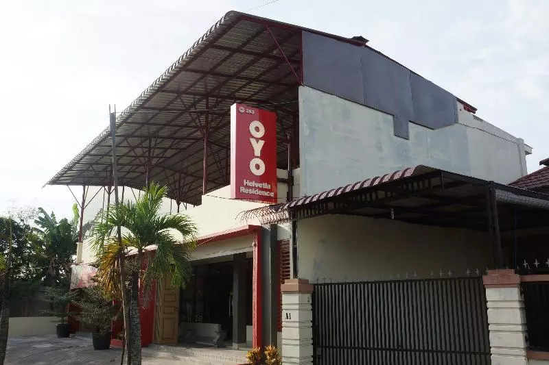 ホテル Oyo 283 Helvetia Residence