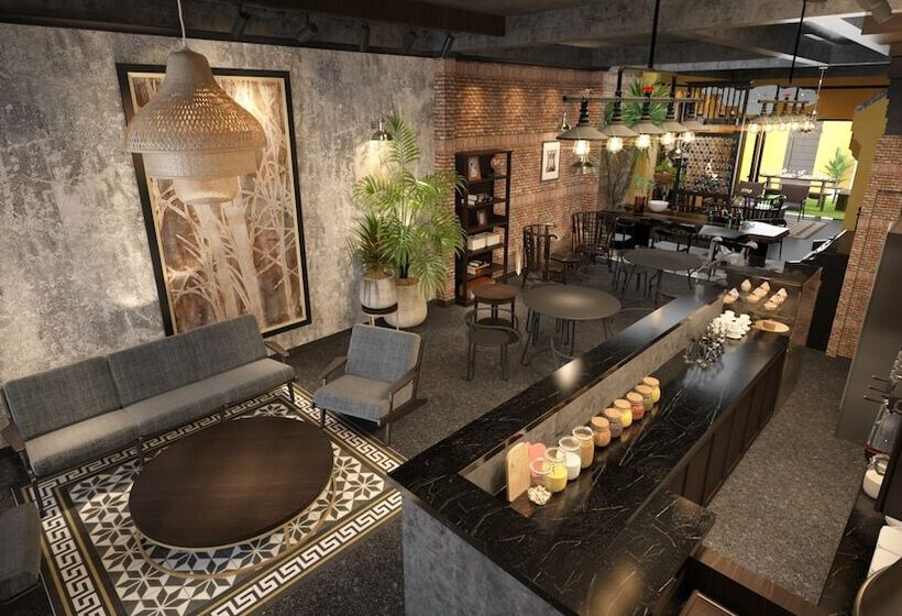 Caprice Hotel Danang