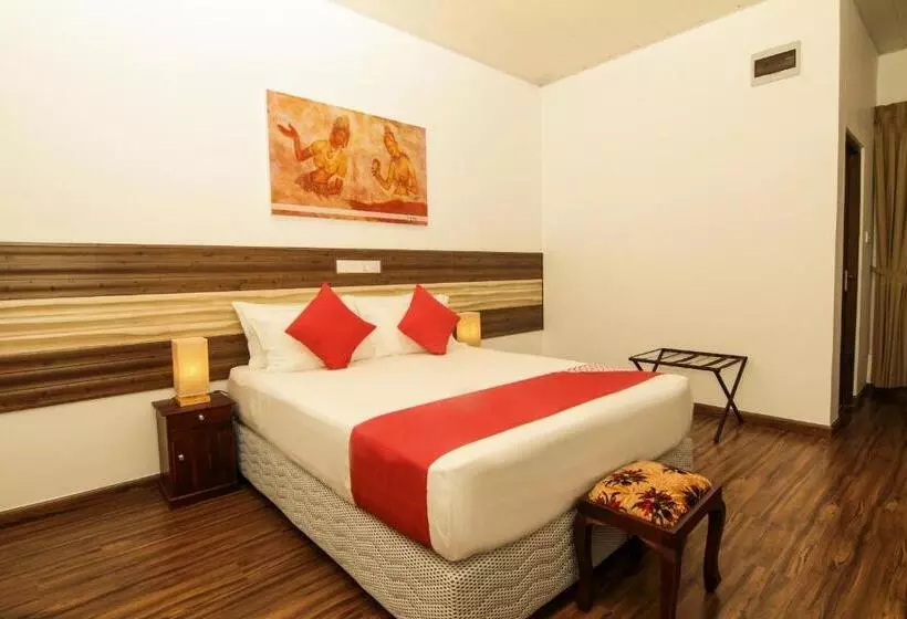 ホテル Clove Transit