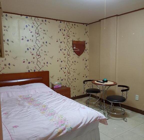 Motel Seong Dong Jang