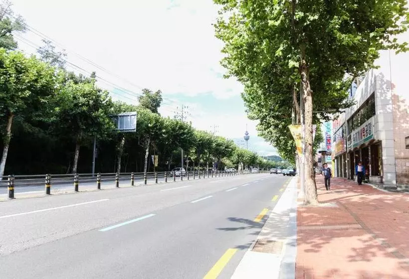 Motelli Seong Dong Jang