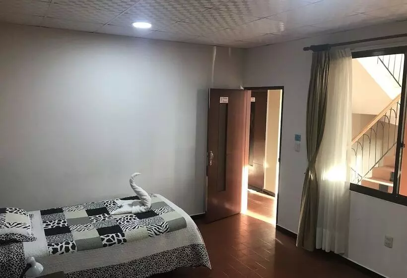 هاستل Cittadella Hostal