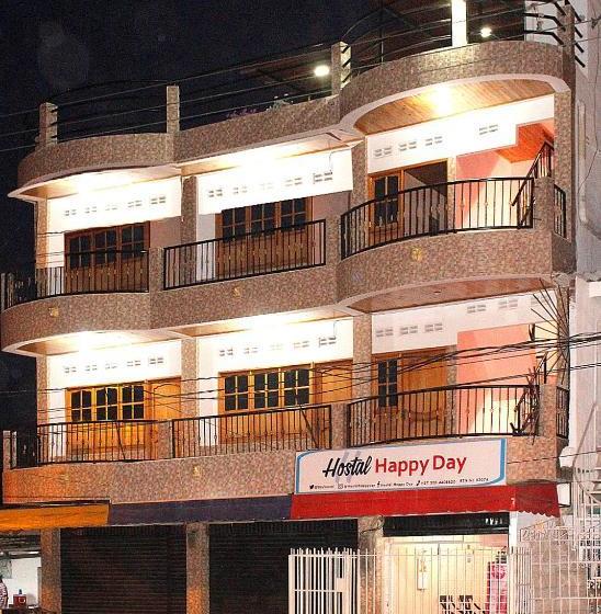 هاستل Hostal Happy Day