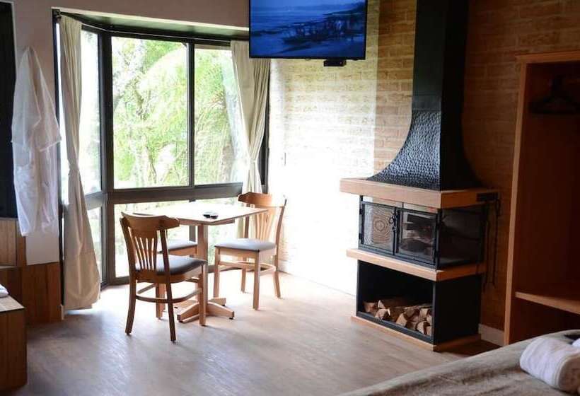 فندق صغير Terrazzo Dos Alpes