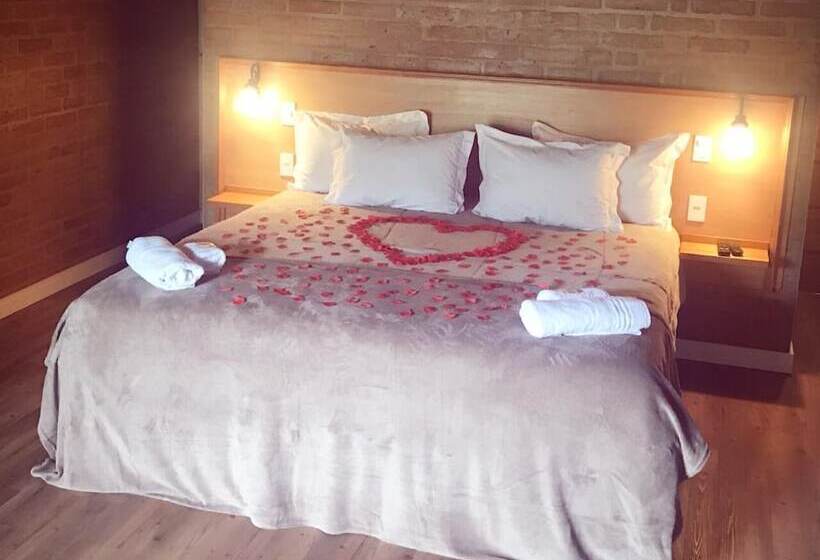 فندق صغير Terrazzo Dos Alpes