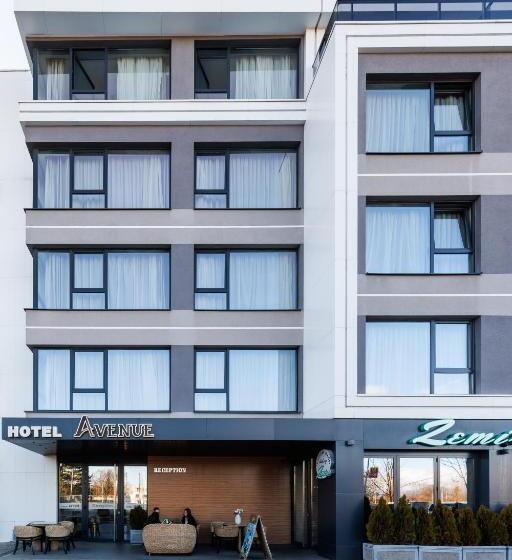 Avenue Hotel   Free Parking