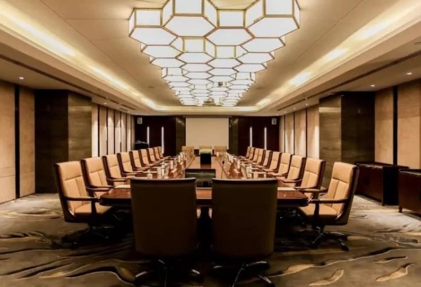 Li Cai Tian Qi Hotel Xianyang