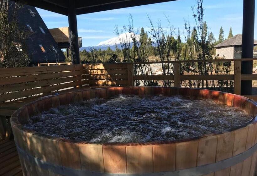 هتل Parque La Pajarera