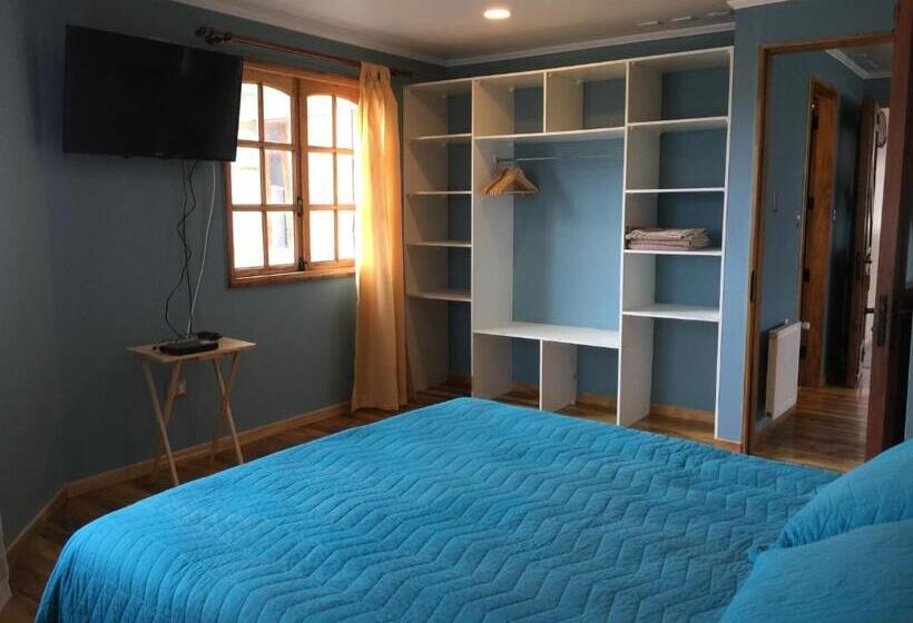 هتل Parque La Pajarera