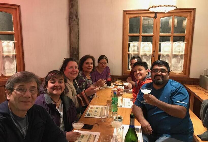 هتل Parque La Pajarera