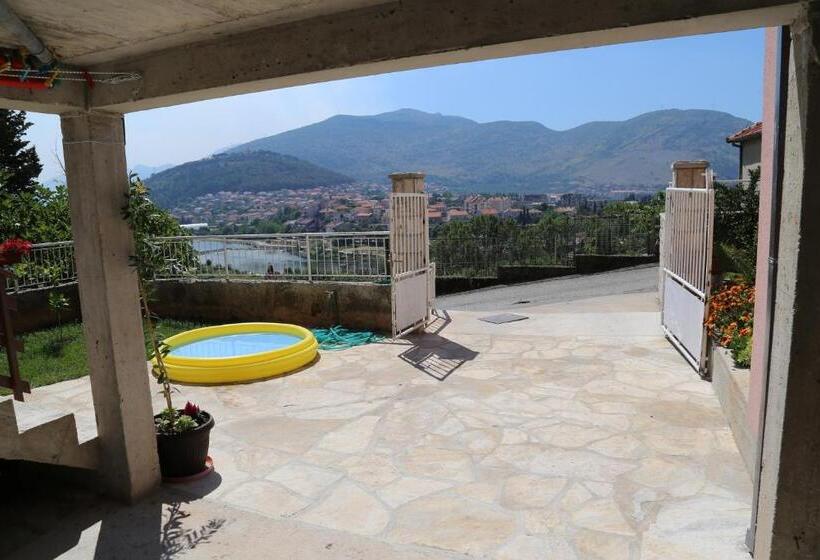 پانسیون Nijona 1