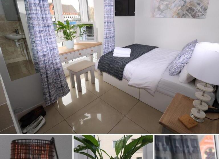 펜션 Riverside Rooms