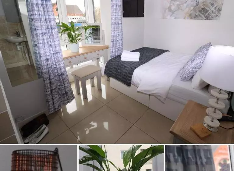 Pensió Riverside Rooms