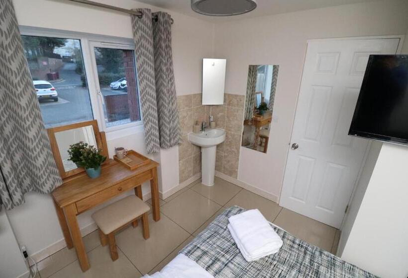 펜션 Riverside Rooms