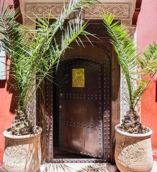 Riad Hel Lo
