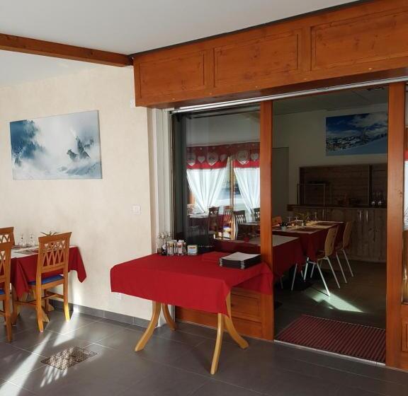 Отель Hôtel Du Soleil