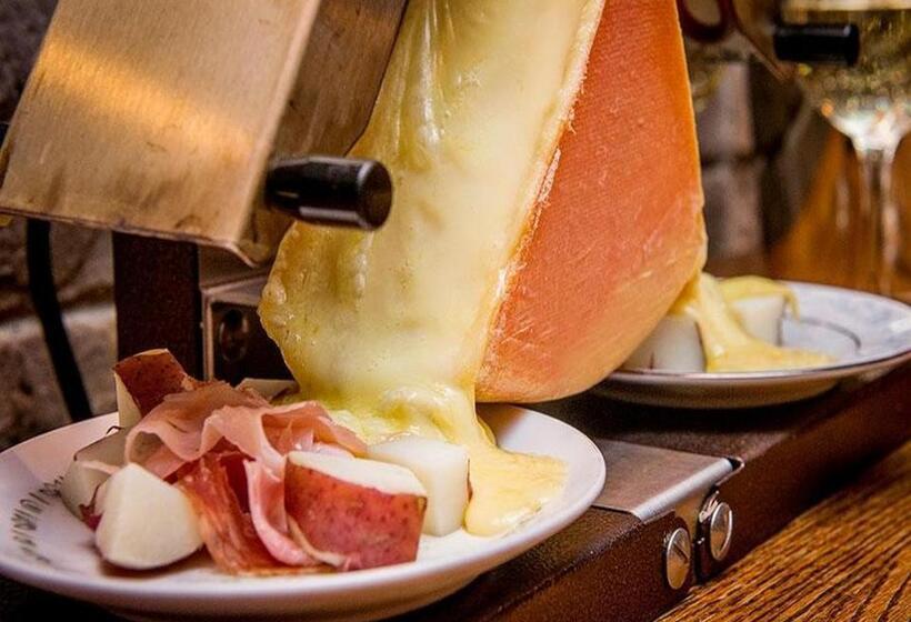 Отель Hôtel Du Soleil