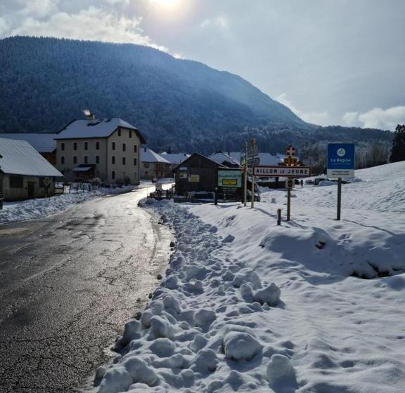 Отель Hôtel Du Soleil