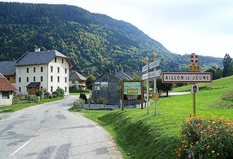 Отель Hôtel Du Soleil