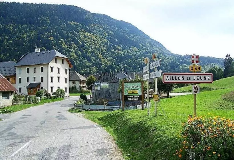 Hotelli Hôtel Du Soleil